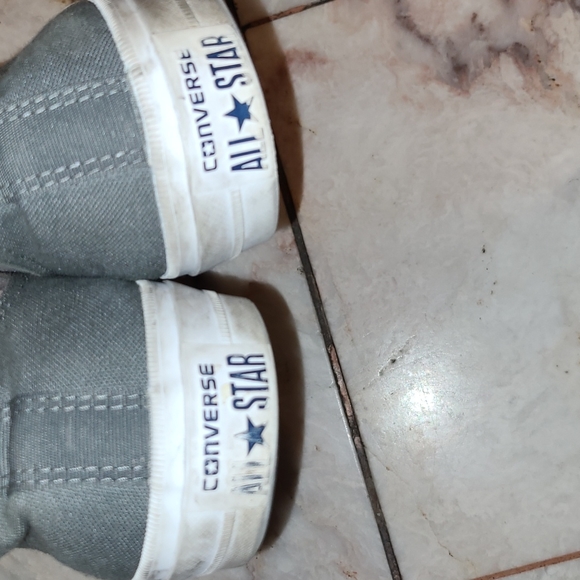 GUC Grey converse - Picture 4 of 5